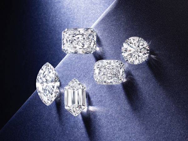 Diamonds cut, color, clarity and carat